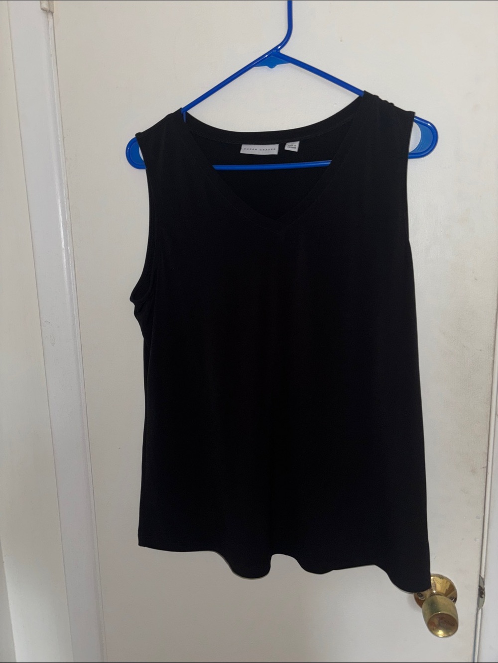Susan Graver Black Sleeveless V-Neck Tank Top size M
